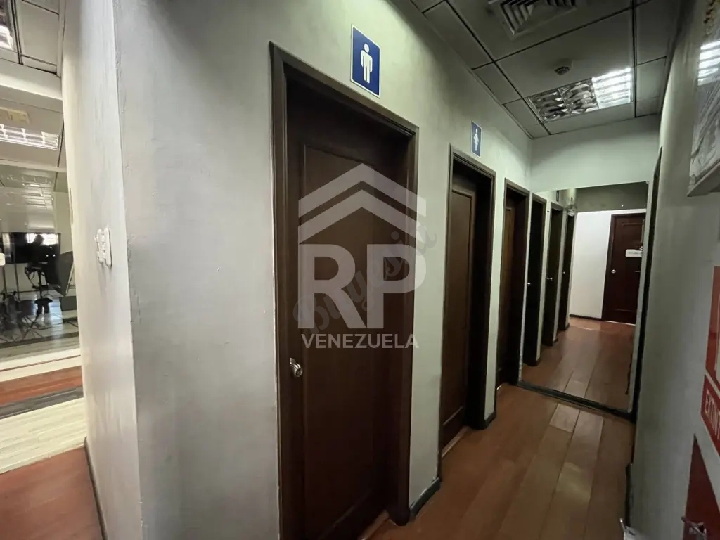 SGE-040 Edificio en Venta o Alquiler en Santa Irene