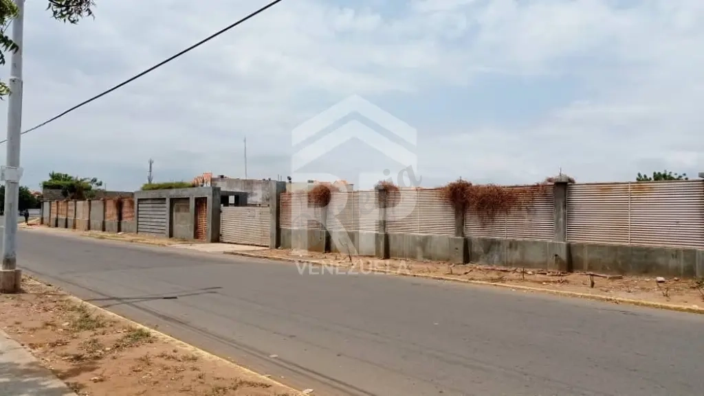 PLT-004. Terreno en Venta en Zona Norte de Maracaibo