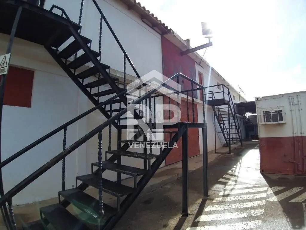 SGG-023 Galpon en Venta en Puerta Maraven