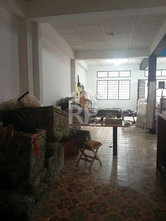 COL-002 Local Comercial en Alquiler en Calle 8, San Cristóbal Táchira