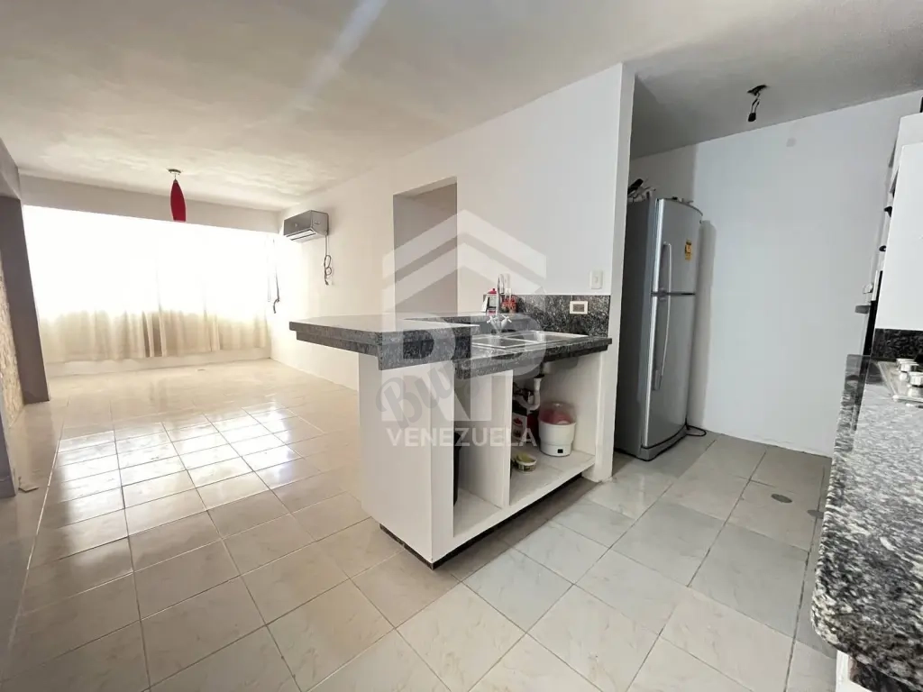 SGA-142 Apartamento en Venta en Balcones de Paraguaná II, Puerta Maraven