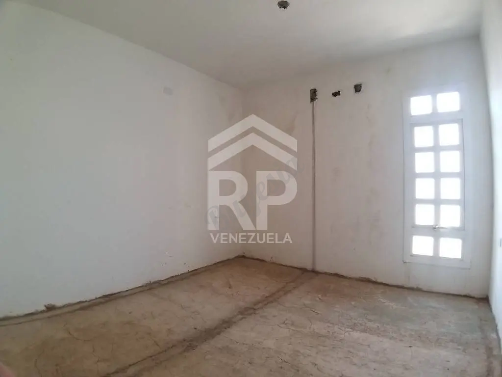 SGC-452 Casa en Obra Gris en Venta en Puerta Maraven