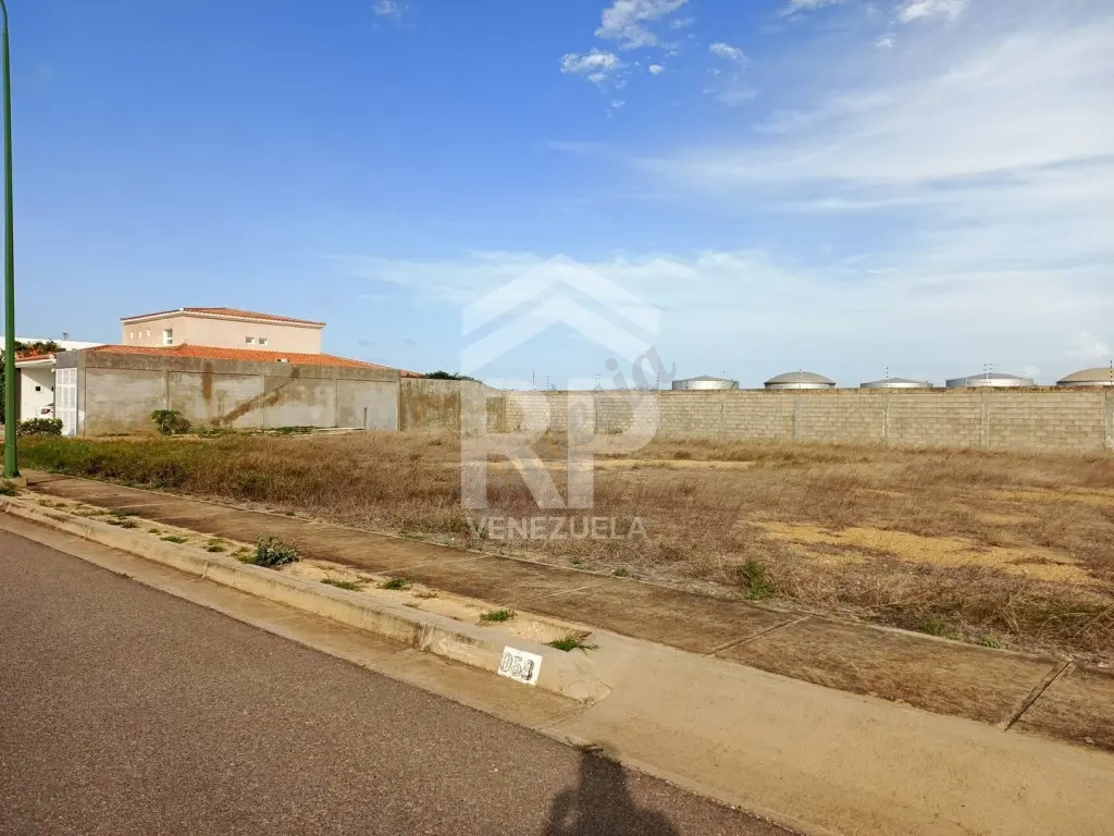 SGT-161 Parcela de terreno en Venta en Terrazas Club de Golf, Punto Fijo