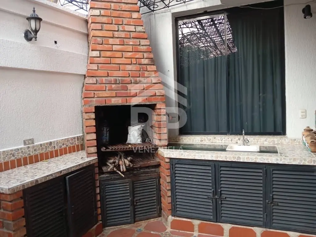 COC-001 CASA EN VENTA EN URB. VILLA CONSUELO AV ESPAÑA (TACHIRA)