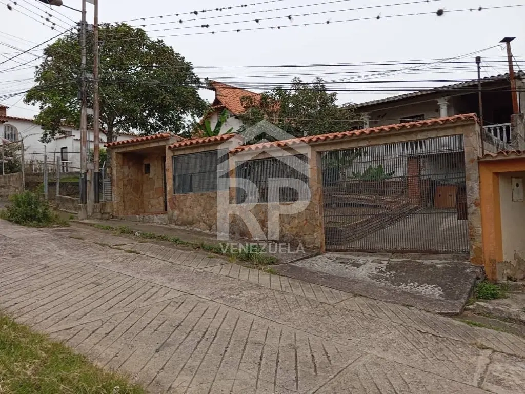 COC-002 CASA EN VENTA EN MATA DE GUADUA (TACHIRA)