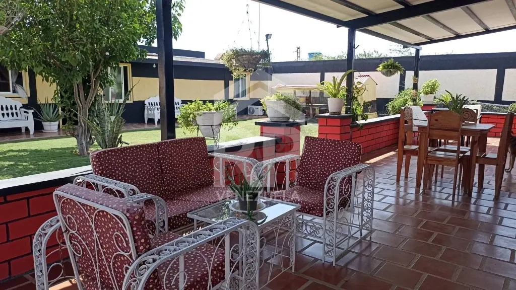 SGC-422 CASA QUINTA EN VENTA EN GUANADITO