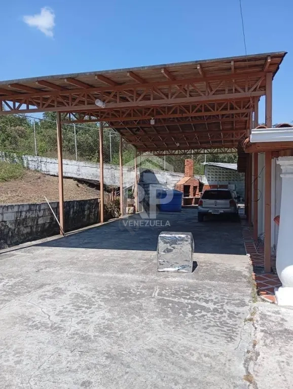 COC-004 CASA DE CAMPO EN VENTA EN EL VALLE (ESTADO TACHIRA)