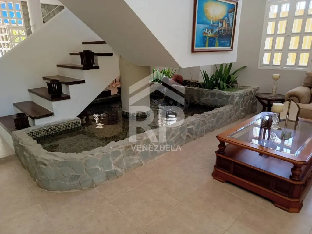 CAC-003 CASA QUINTA EN VENTA EN BAHÍA DE BUCHE MARGARITA