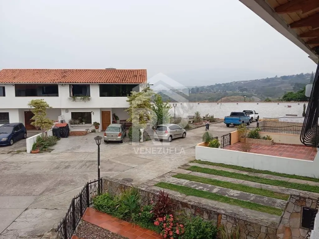 COC-005 Casa Quinta en Venta en Toiquito Guasimos