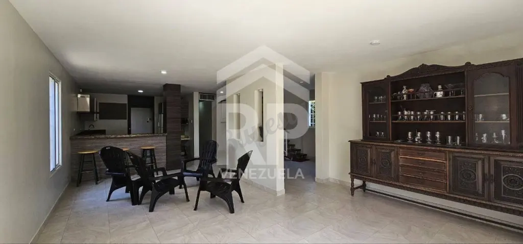 CASA EN VENTA EN SECTOR ZAPARA 2 CON SANTA RITA MARACAIBO