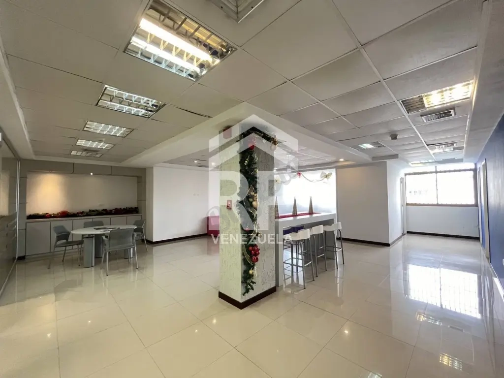 SGE-041 Edificio en Venta en Casacoima