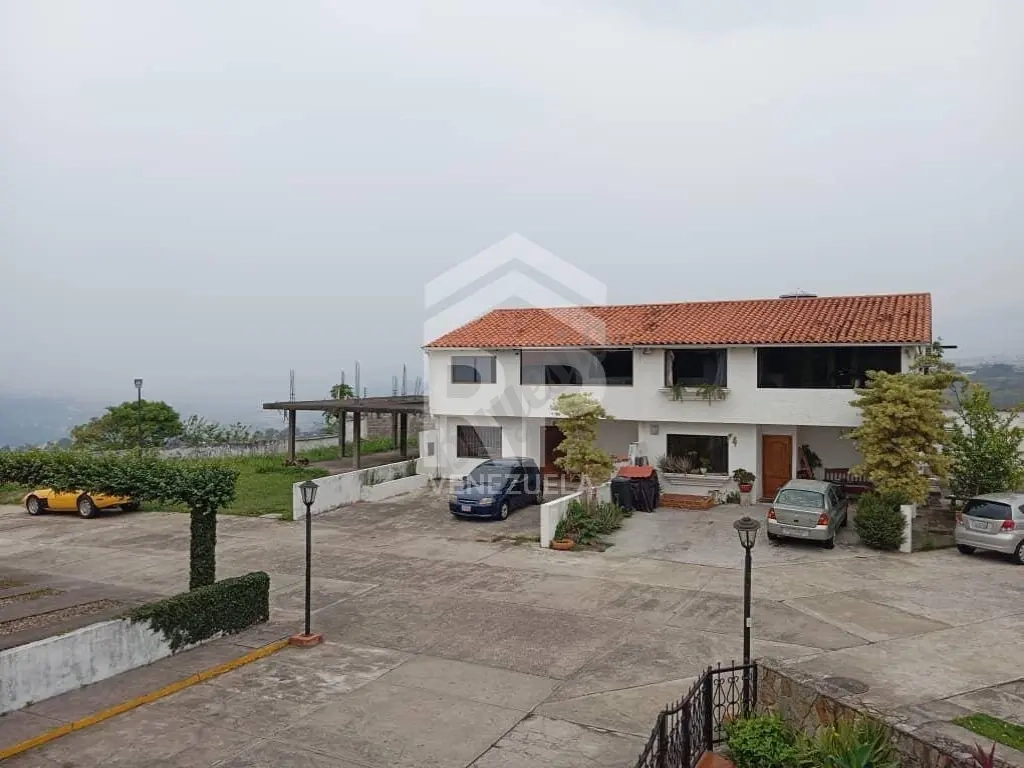 COC-005 Casa Quinta en Venta en Toiquito Guasimos
