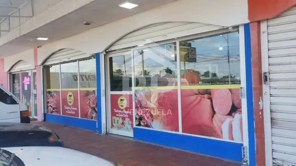 PLL-021 LOCAL COMERCIAL EN ALQUILER EN SANTA FE 3 ZONA OESTE MARACAIBO