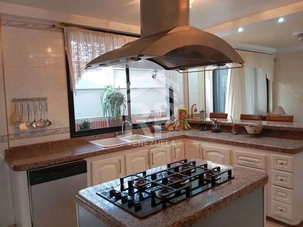 COC-001 CASA EN VENTA EN URB. VILLA CONSUELO AV ESPAÑA (TACHIRA)