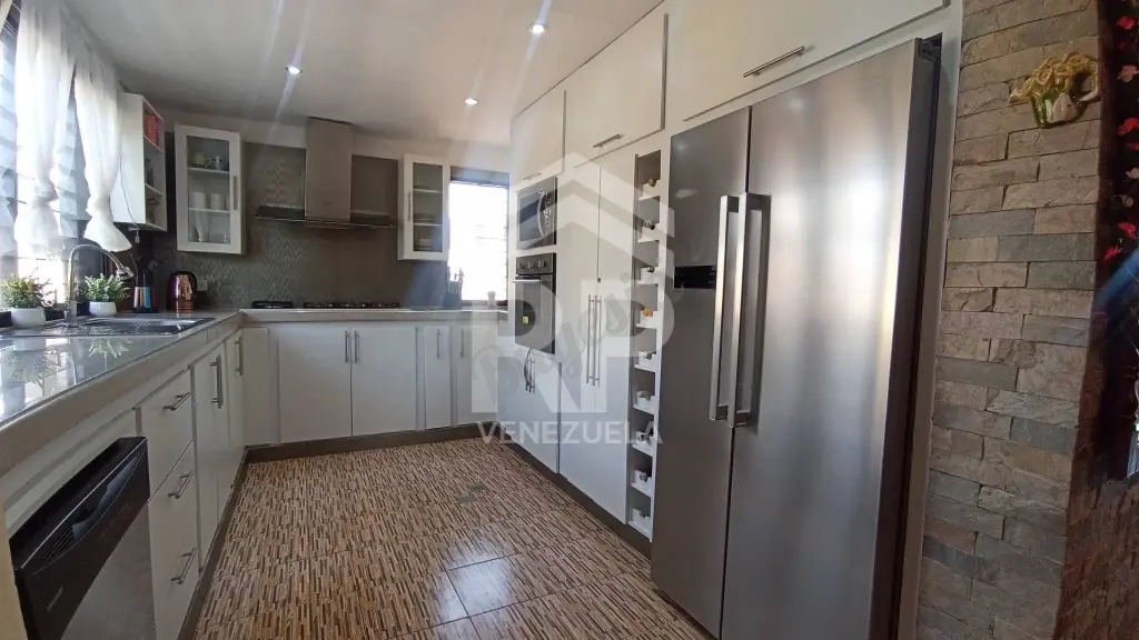 SGC-422 CASA QUINTA EN VENTA EN GUANADITO
