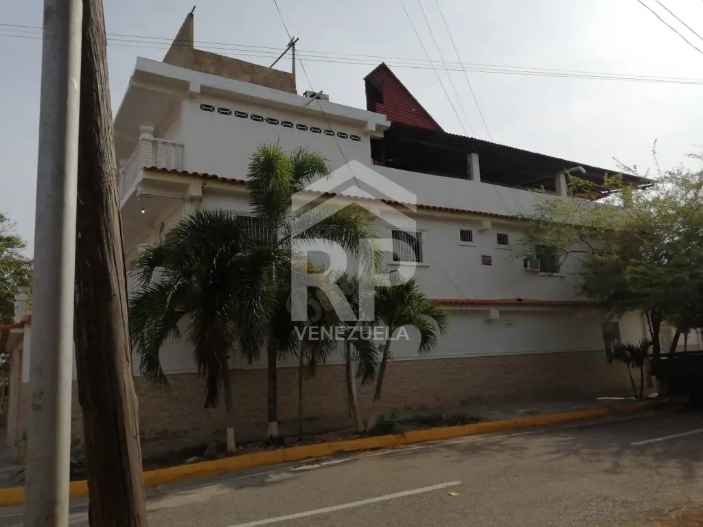 CGC-001 Quinta en Venta en La Guaira