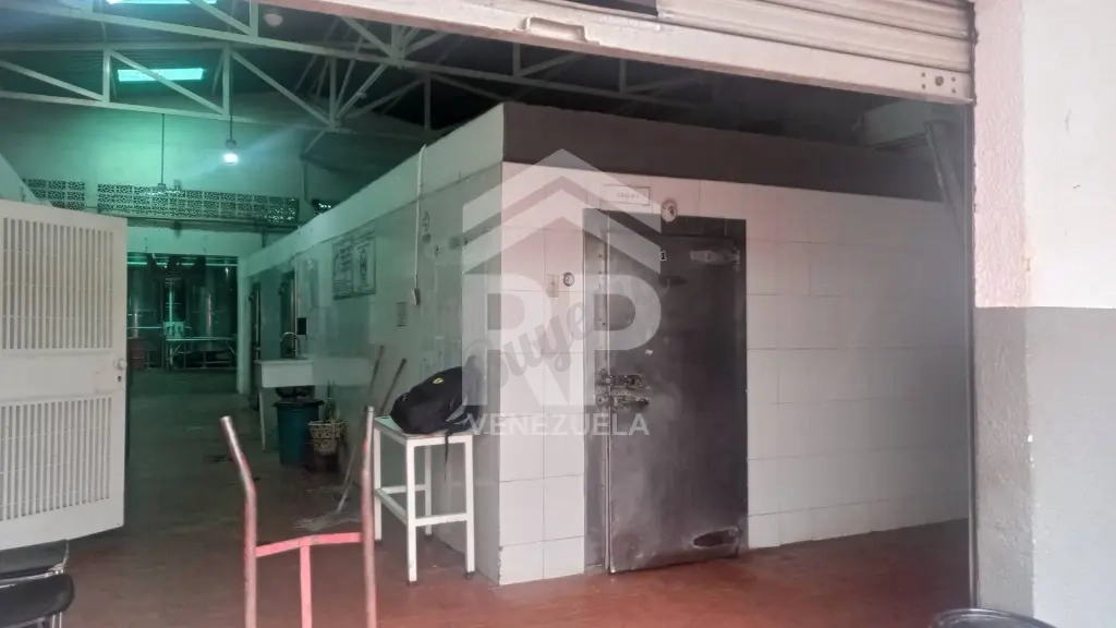 PLFC-012 SE VENDE LOCAL COMERCIAL Y EMPRESA INDUSTRIA DE LACTEOS MARAC