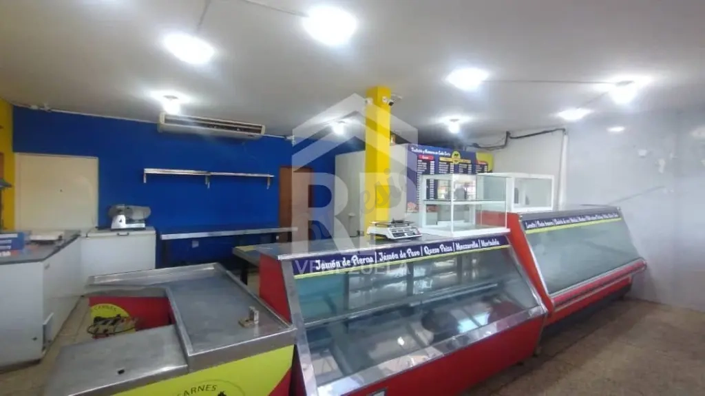 PLL-021 LOCAL COMERCIAL EN ALQUILER EN SANTA FE 3 ZONA OESTE MARACAIBO