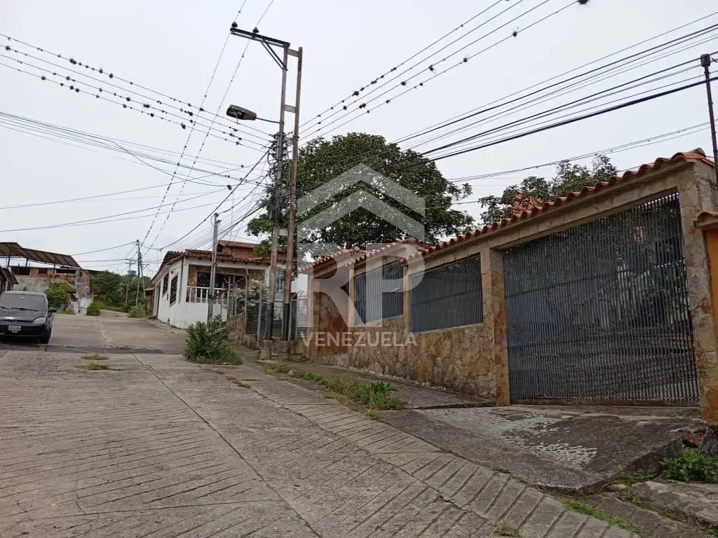 COC-002 CASA EN VENTA EN MATA DE GUADUA (TACHIRA)