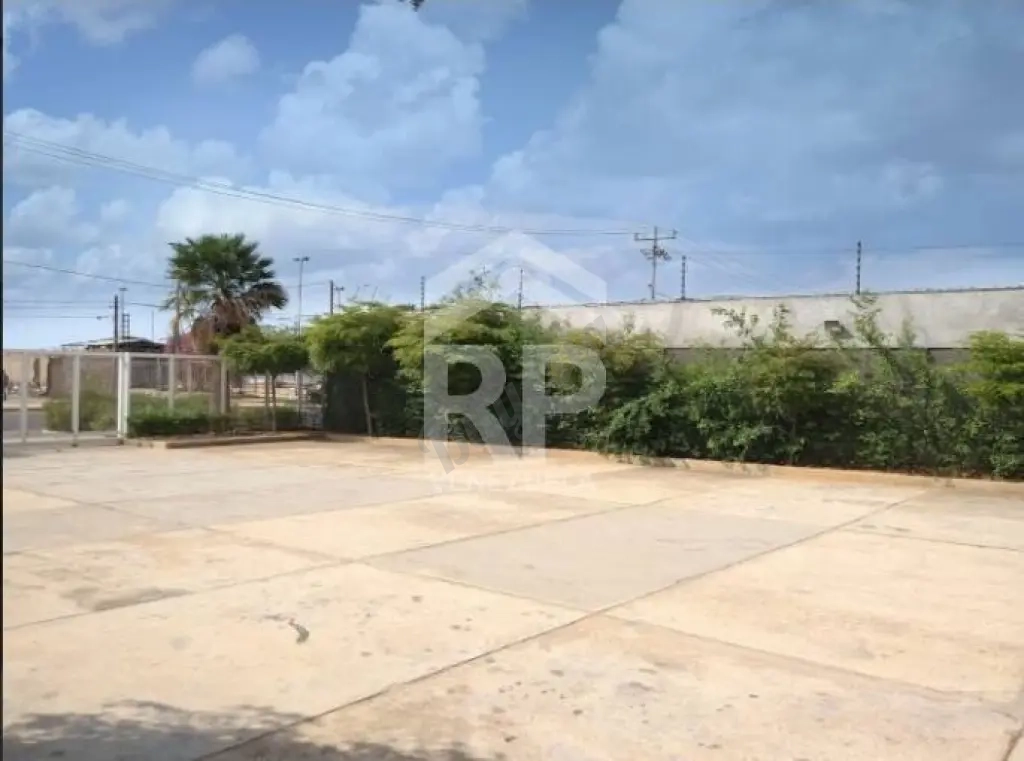 PLL-011 LOCAL COMERCIAL EN VENTA ZONA SUR SAN FRANCISCO MARACAIBO