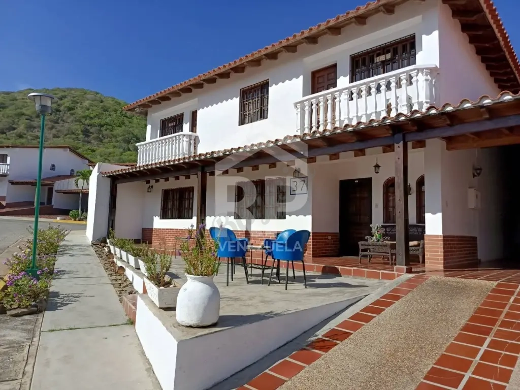 CAC-001 Casa Urb.Vista Caribe Pampatar (MARGARITA)