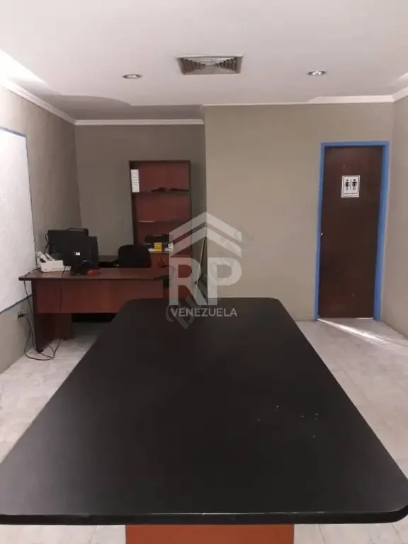 PLG-001 GALPON EN VENTA EN ZONA INDUSTRIAL SUR DE MARACAIBO
