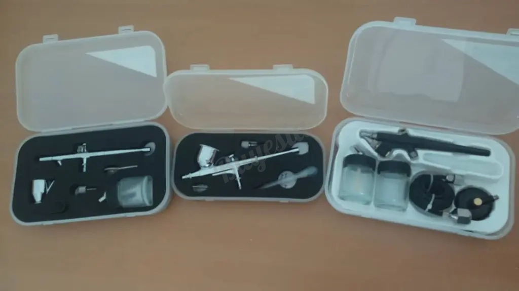 Master Airbrush Aerografo Profesional + Set De 54 Tintas