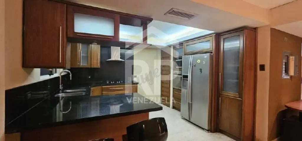 PLC-011 Townhouse en Venta en Conjunto Residencial Punta Araya, Maraca