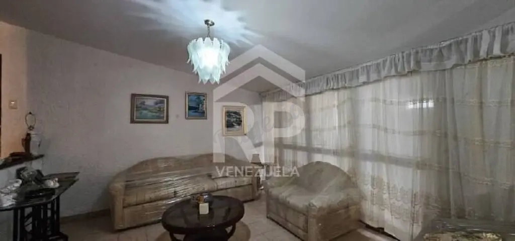PLC-012 Casa en Venta en Zona Norte, Maracaibo