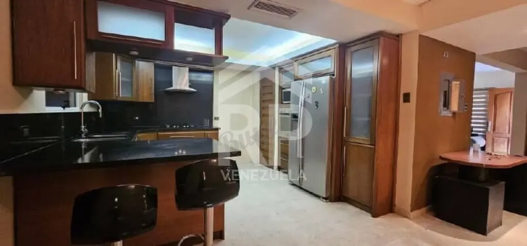 PLC-011 Townhouse en Venta en Conjunto Residencial Punta Araya, Maraca