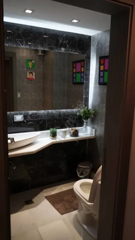 Se Vende Apartamento en La Lago, Maracaibo.