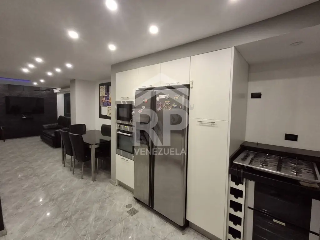 CRC-002 Townhouse en Venta en Colinas del Viento, Barquisimeto