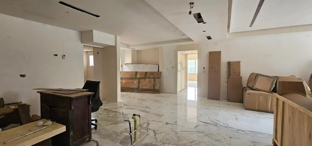 Se vende hermoso Apartamento, ubicado en el Sector La Lago, para diseñar a tu gusto, Maracaibo.