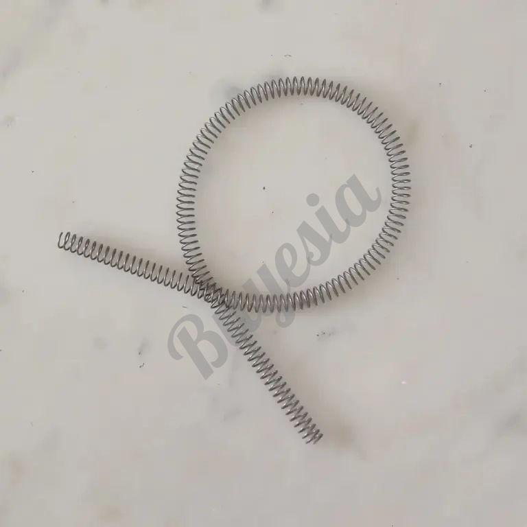Resortes de acero para uso industrial o domestico.