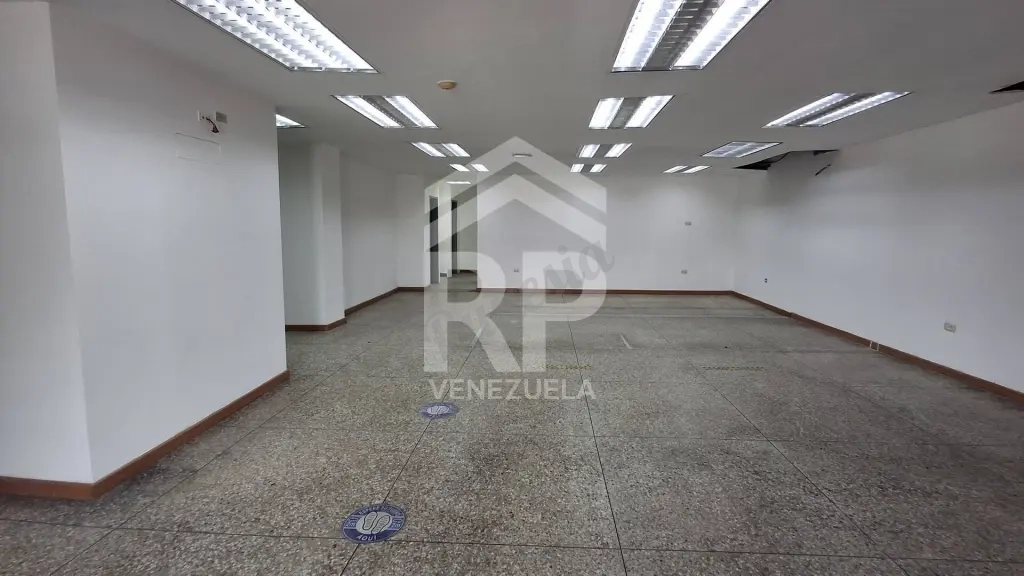 CRL-006 Local en Venta o Alquiler en Cabudare, Estado Lara
