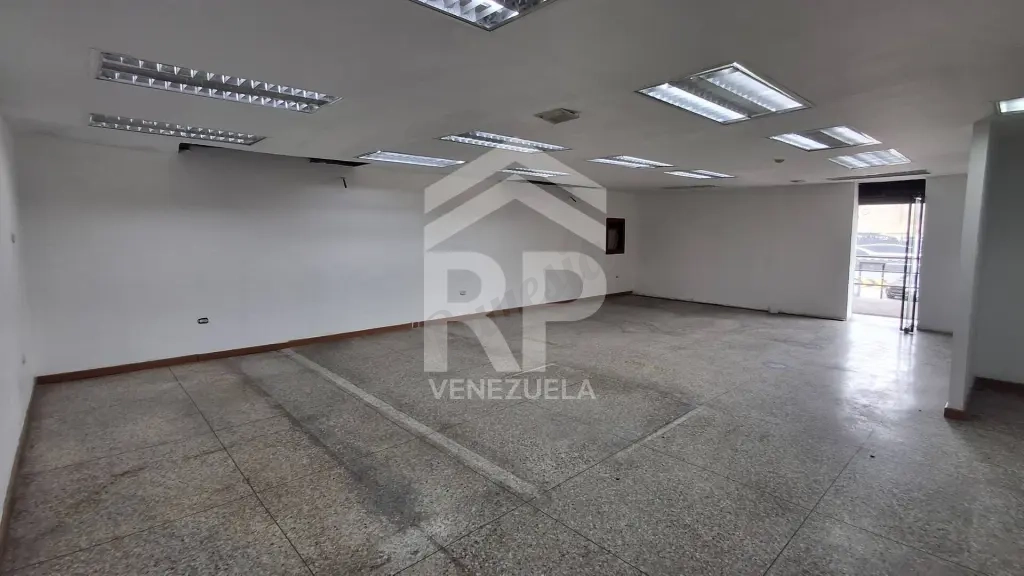 CRL-006 Local en Venta o Alquiler en Cabudare, Estado Lara