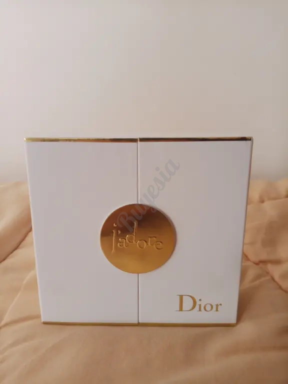 Set mini perfume y crema de loción Dior J'adore
