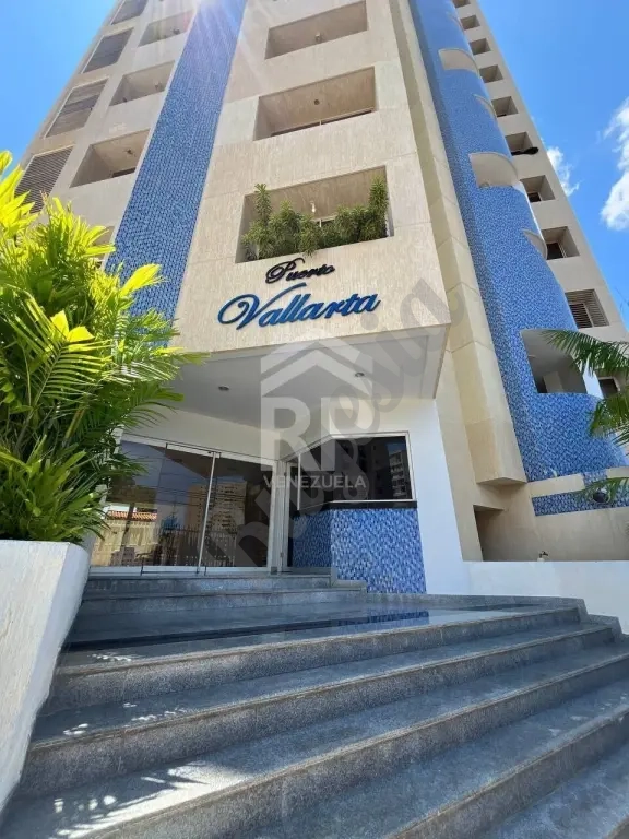 PLA-012 VENTA DE APARTAMETO EN EDIFICIO PUERTO VALLARTA SECTOR DON BOS