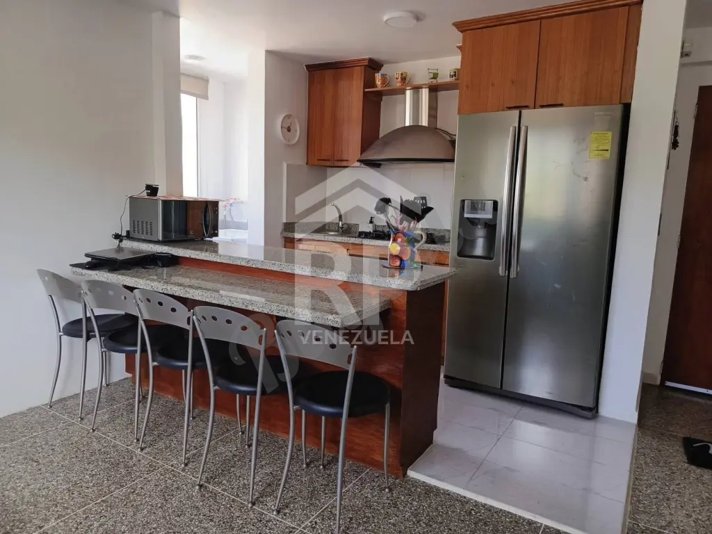 CAA-004 Apartamento Res.ArcoirisCountry El Valle Isla de Margarita