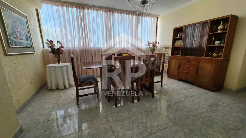 VENDO APARTAMENTO EN SECTOR TIERRA NEGRA