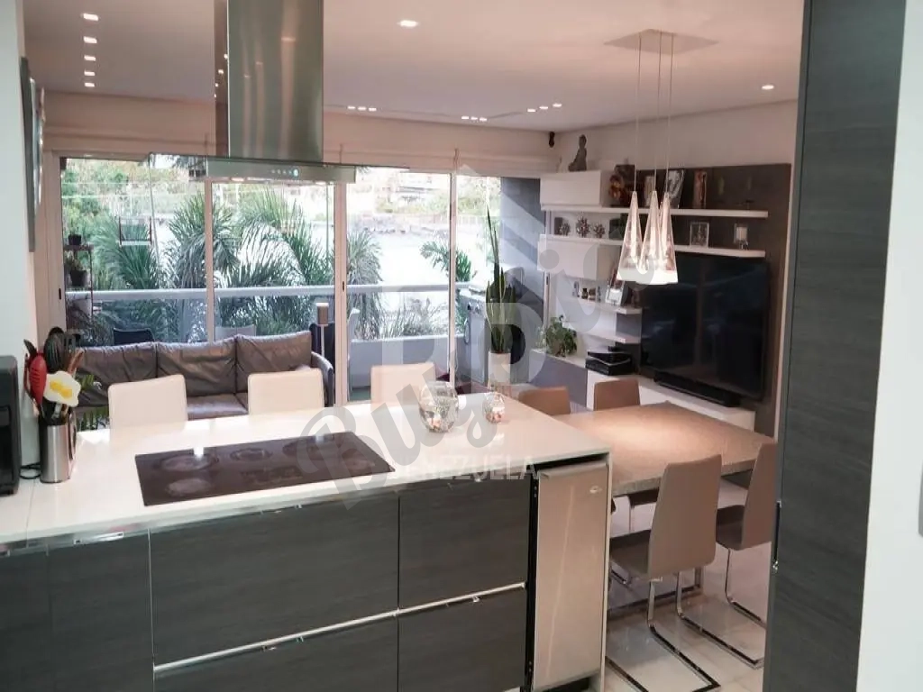 PLA-017 Apartamento en Venta el Sector La Lago Maracaibo