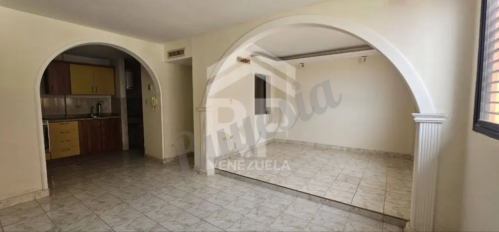 PLA-023 Apartamento en Venta en Zona Norte, Maracaibo