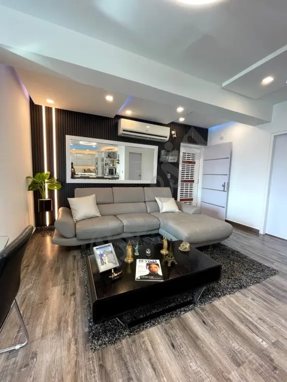 Apartamento en Res. Las Chimeneas, Valencia