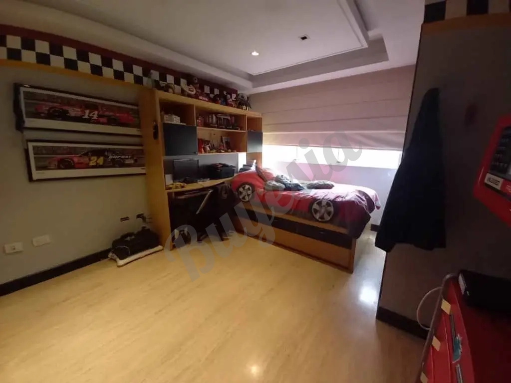 Apartamento, El Parral $180,000
