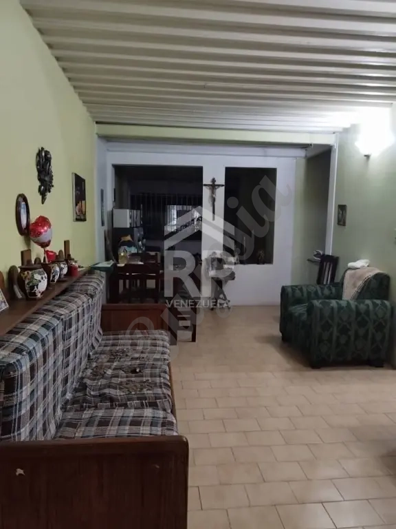 COA-002 Apartamento en Venta en el Sector Los Teques, San Cristobal