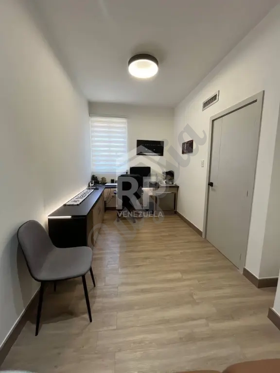 PLA-012 VENTA DE APARTAMETO EN EDIFICIO PUERTO VALLARTA SECTOR DON BOS