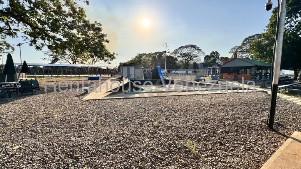 SE VENDE FINCA GUANARE SECTOR LICETA
