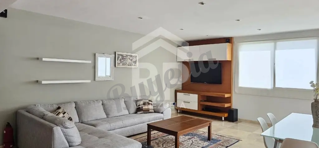 PLA-009 Apartamento en Alquiler, Sector La Lago Maracaibo