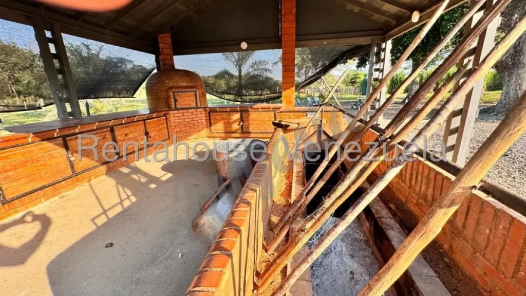 SE VENDE FINCA GUANARE SECTOR LICETA