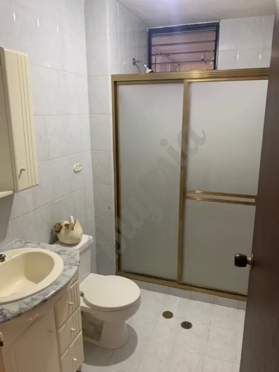 Comodo Apartamento Urb. Los mangos